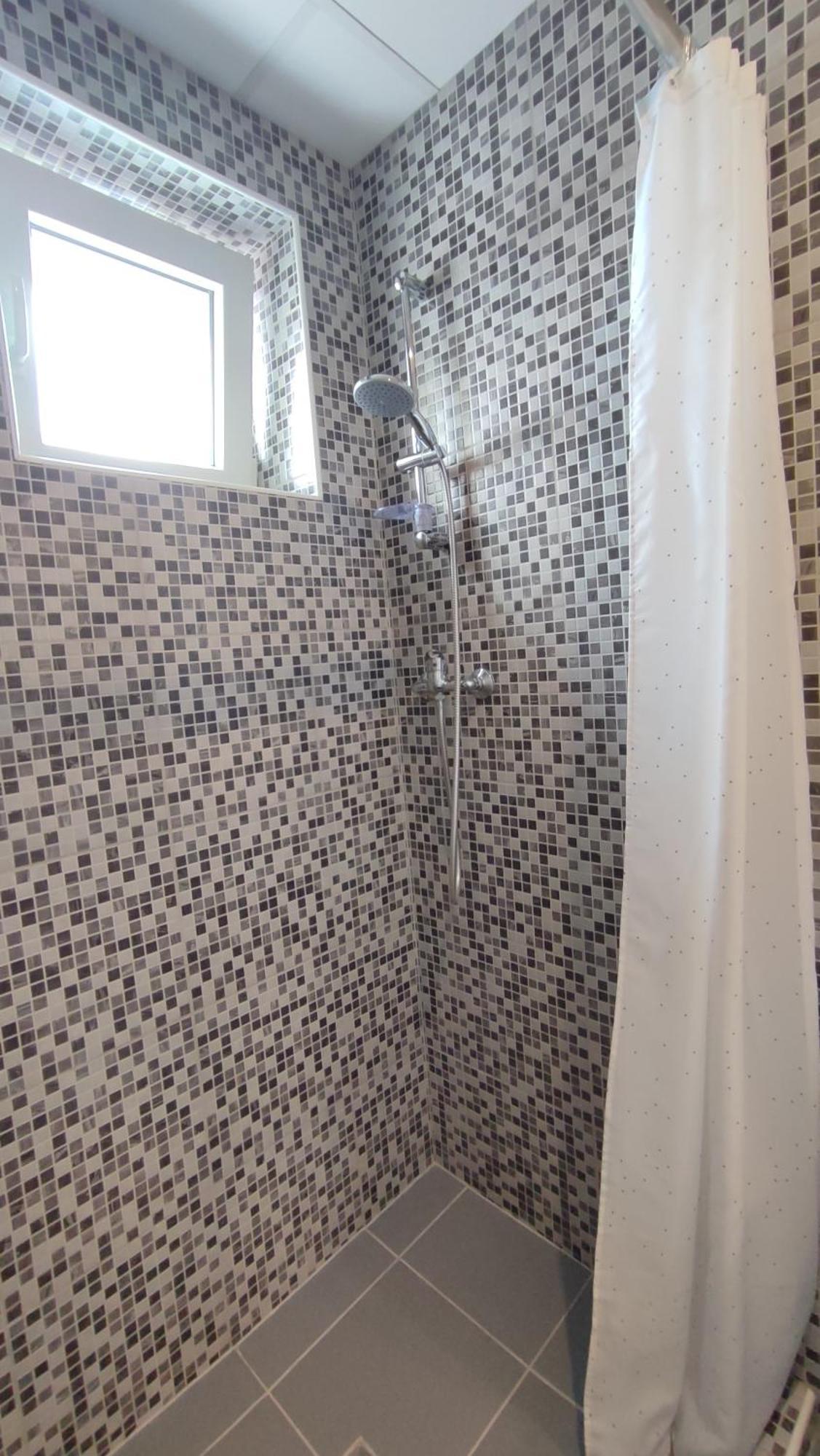 Apartmany Chalupkova Ulica Presov - Solivar エクステリア 写真